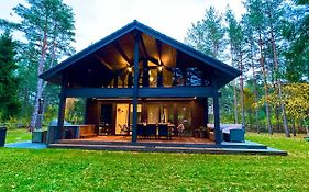 Joiste Beach Villa